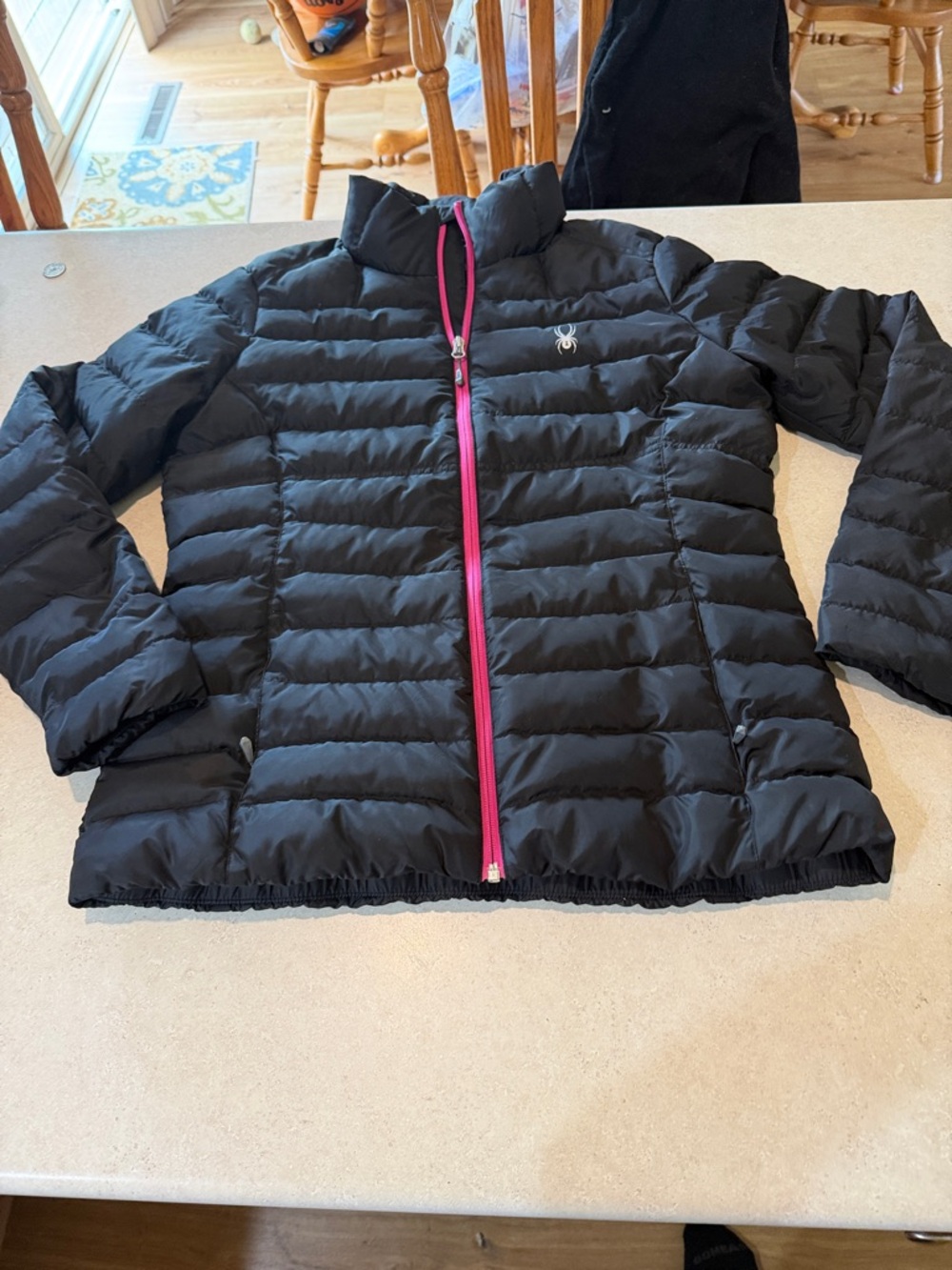 Spyder Women’s Large' Black Puffer Jacket with Pink Zip